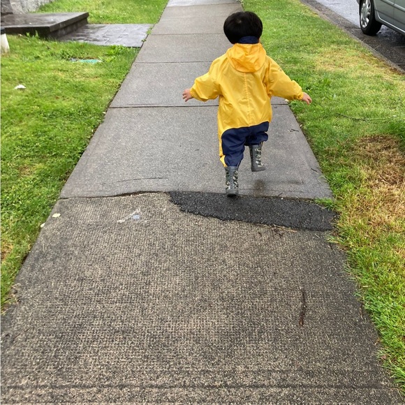 Toddler rain boots size 6 - Picture 7 of 7
